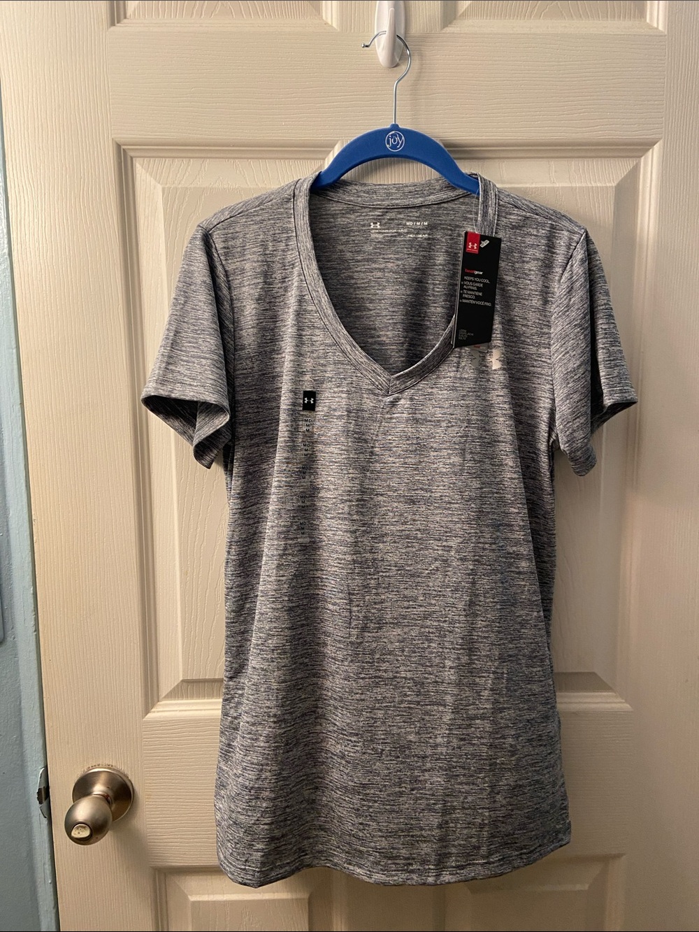 Under Armour Women's Heathered Gray V-Neck Performance Tee NWT